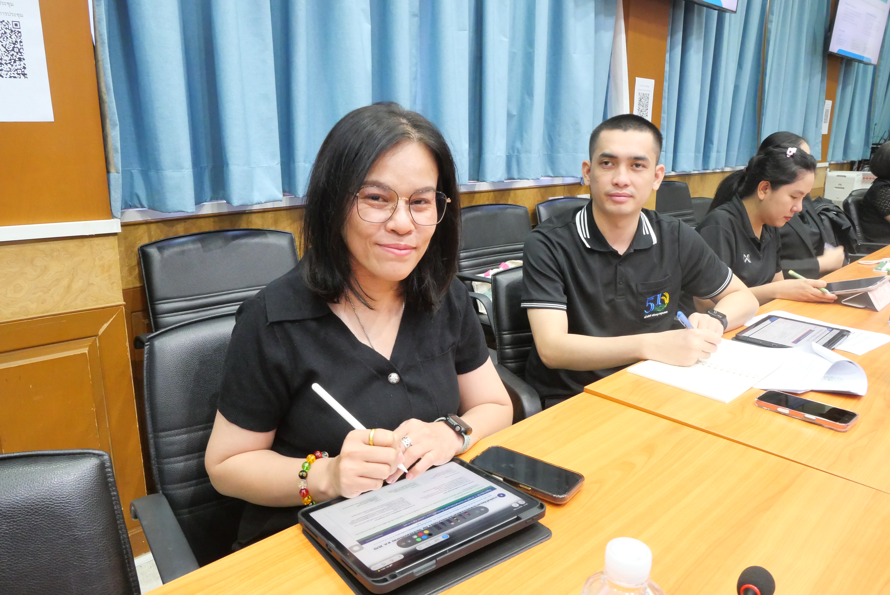 title - ส.ป.ก. ประชุมการทบทวนคำของบประมาณรายจ่ายประจำปีงบประมาณ พ.ศ. 2570 และการจัดทำโครงการ เพื่อขับเคลื่อนงานของกระทรวงเกษตรและสหกรณ์ ประจำปีงบประมาณ พ.ศ. 2570 